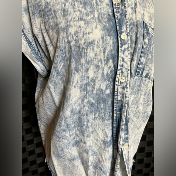 Altard State Denim Button Up Large - Picture 3 of 4